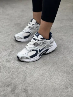 کتونی اسپرت v5k زنانه نایک