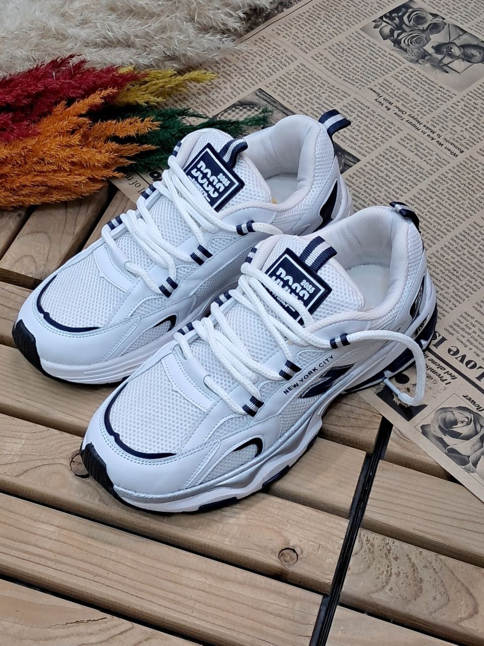 کتونی نیوبالانس 725