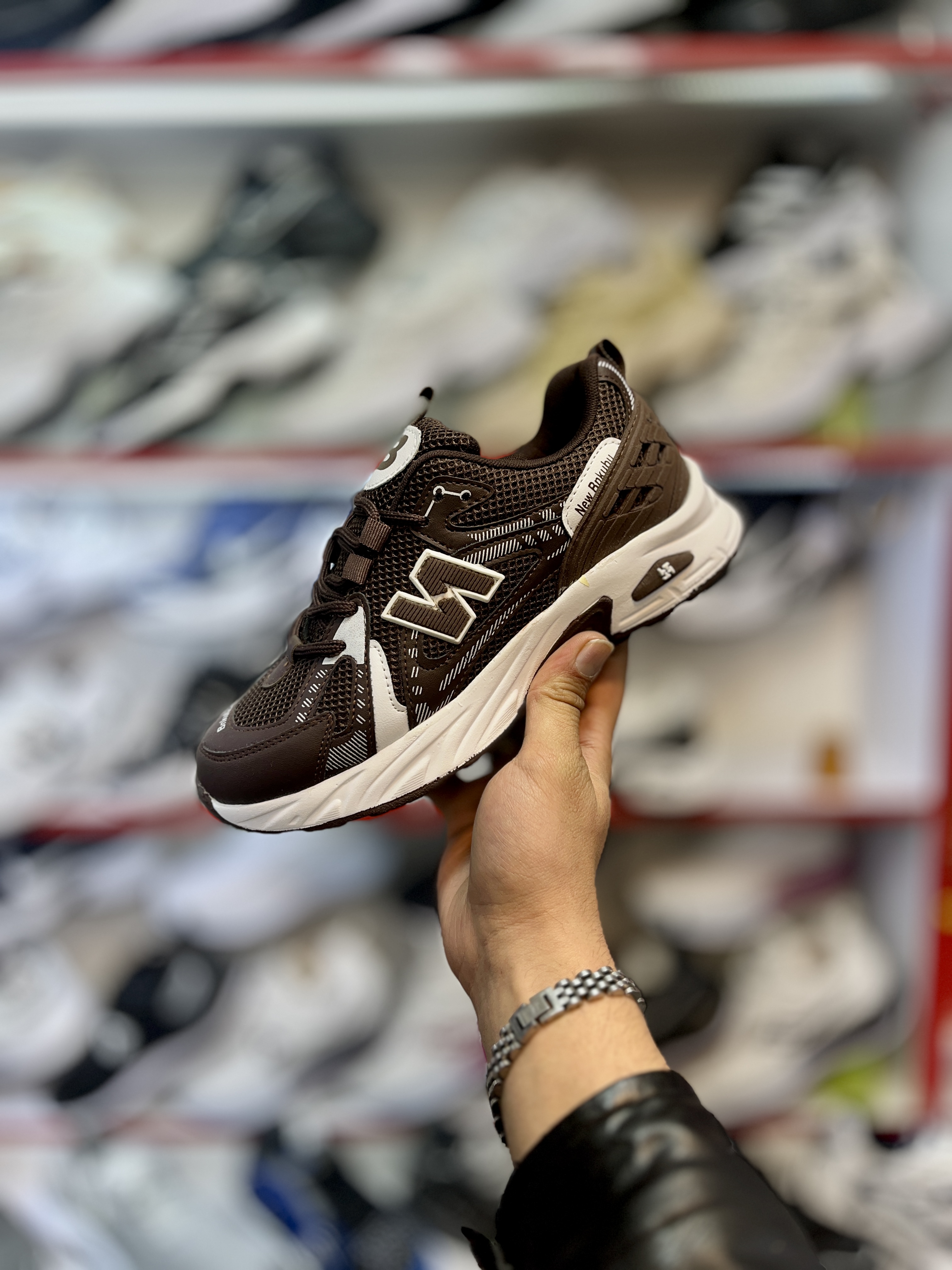 نیوبالانس لایت قهوه ای