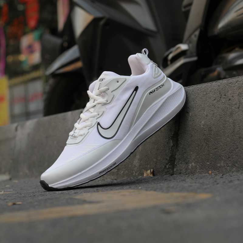 کتونی نایک زوم