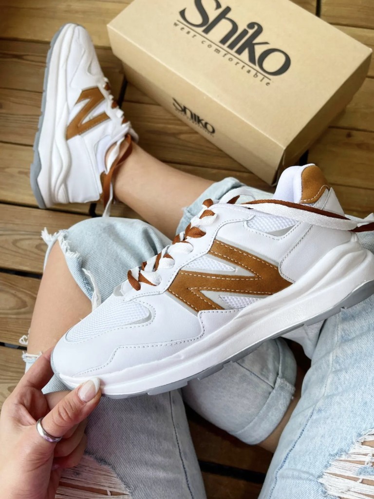 کتونی نیوبالانس